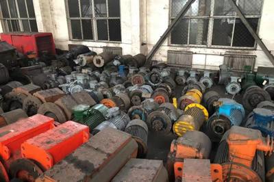 潞(lu)安(an)集團五(wu)陽(yang)煤礦(kuang):機(ji)分廠對標對出(chu)新(xin)氣(qi)象